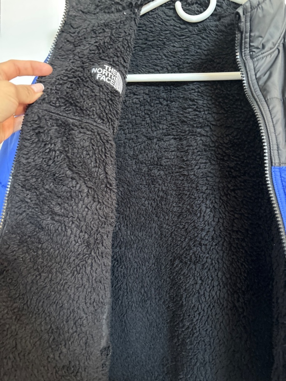 Boy blue jacket - Picture 5 of 6